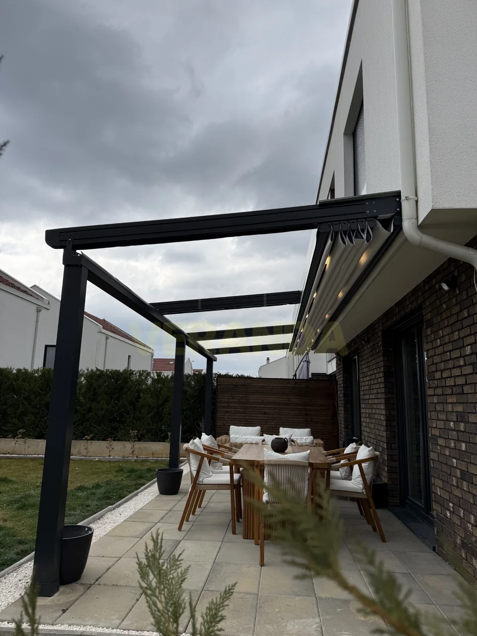 Pergola me telekomandë dhe ndriçim — Qendresa Home — photo 2