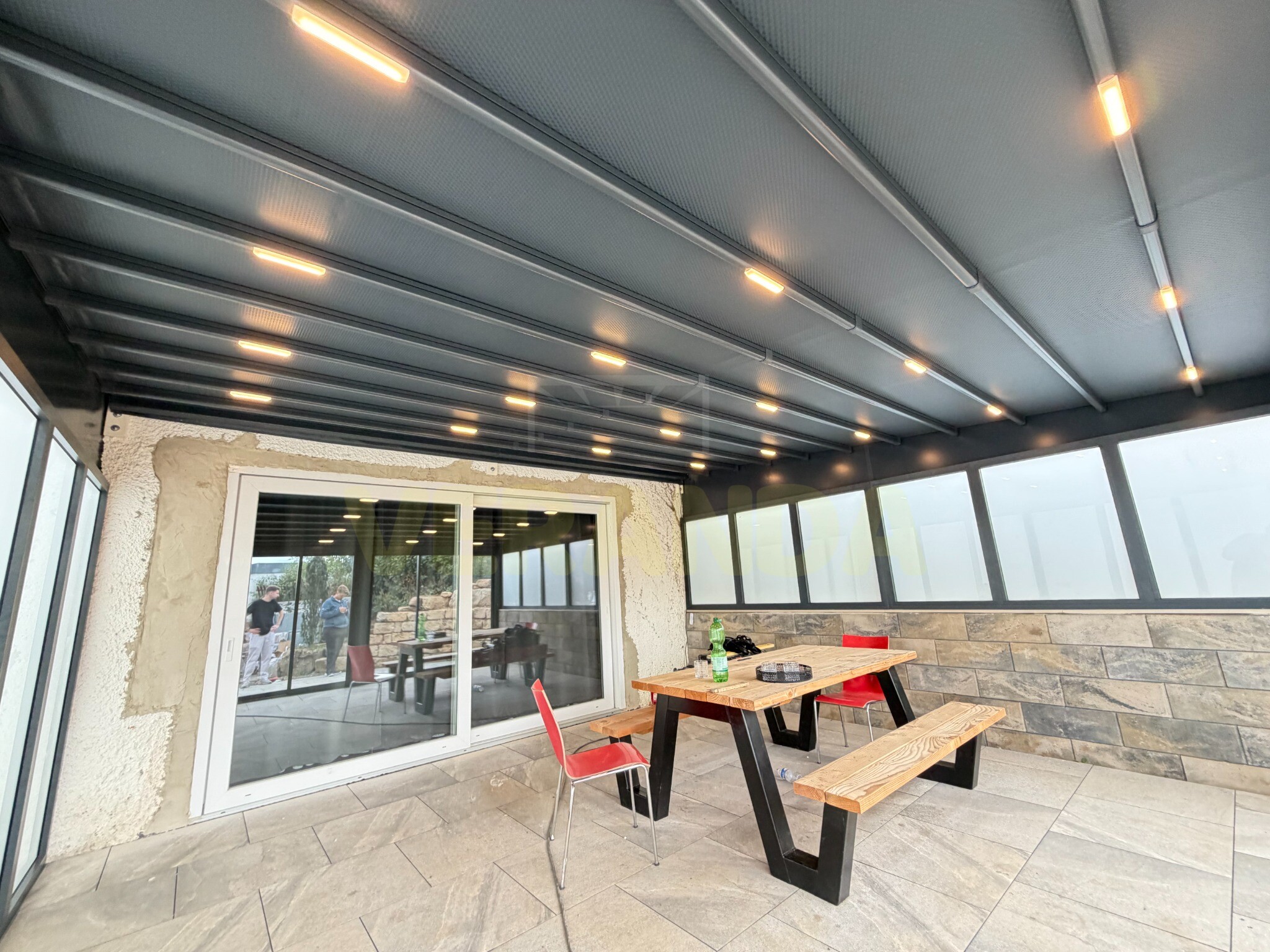 Pergola me ndriçim dhe Xhama Slide Premium — photo 3